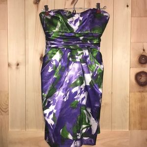 Like new! Sweetheart Strapless Dress Size 7